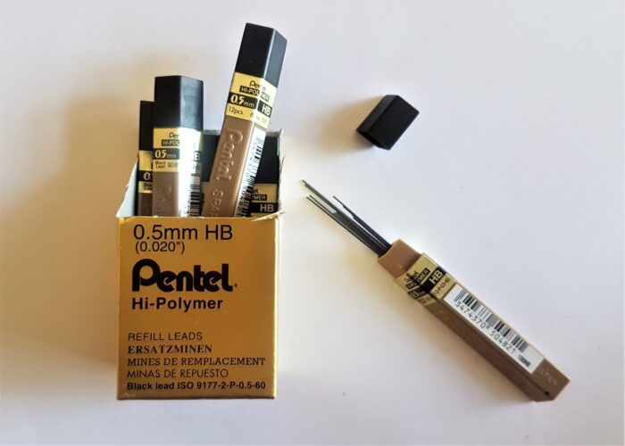 Pentel Hi Polymer Pencil Lead 0.5mm 12 per tube